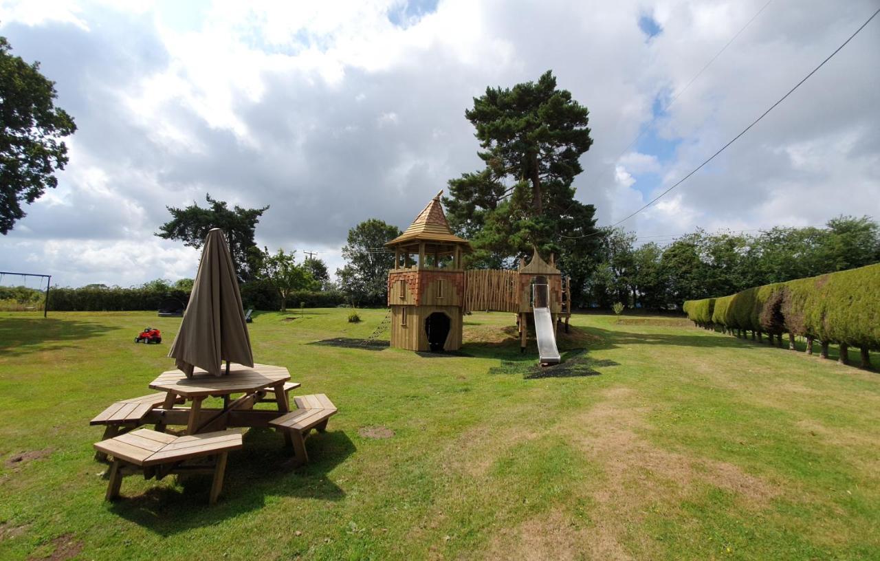 Scarborough Hill Country Bed & Breakfast 4*